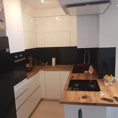 Διαμέρισμα Laneli - Two Bedroom With Balcony And Partial Sea View *